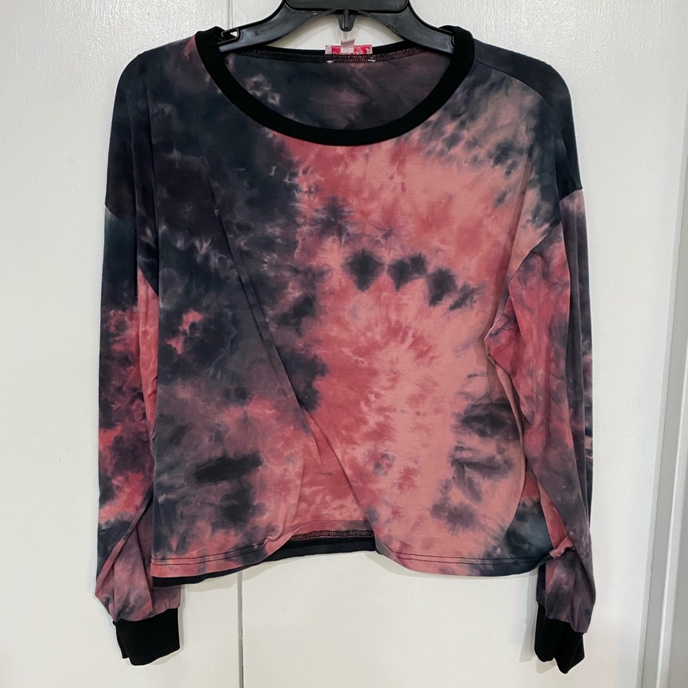 Cropped Tie Dye Long Sleeve